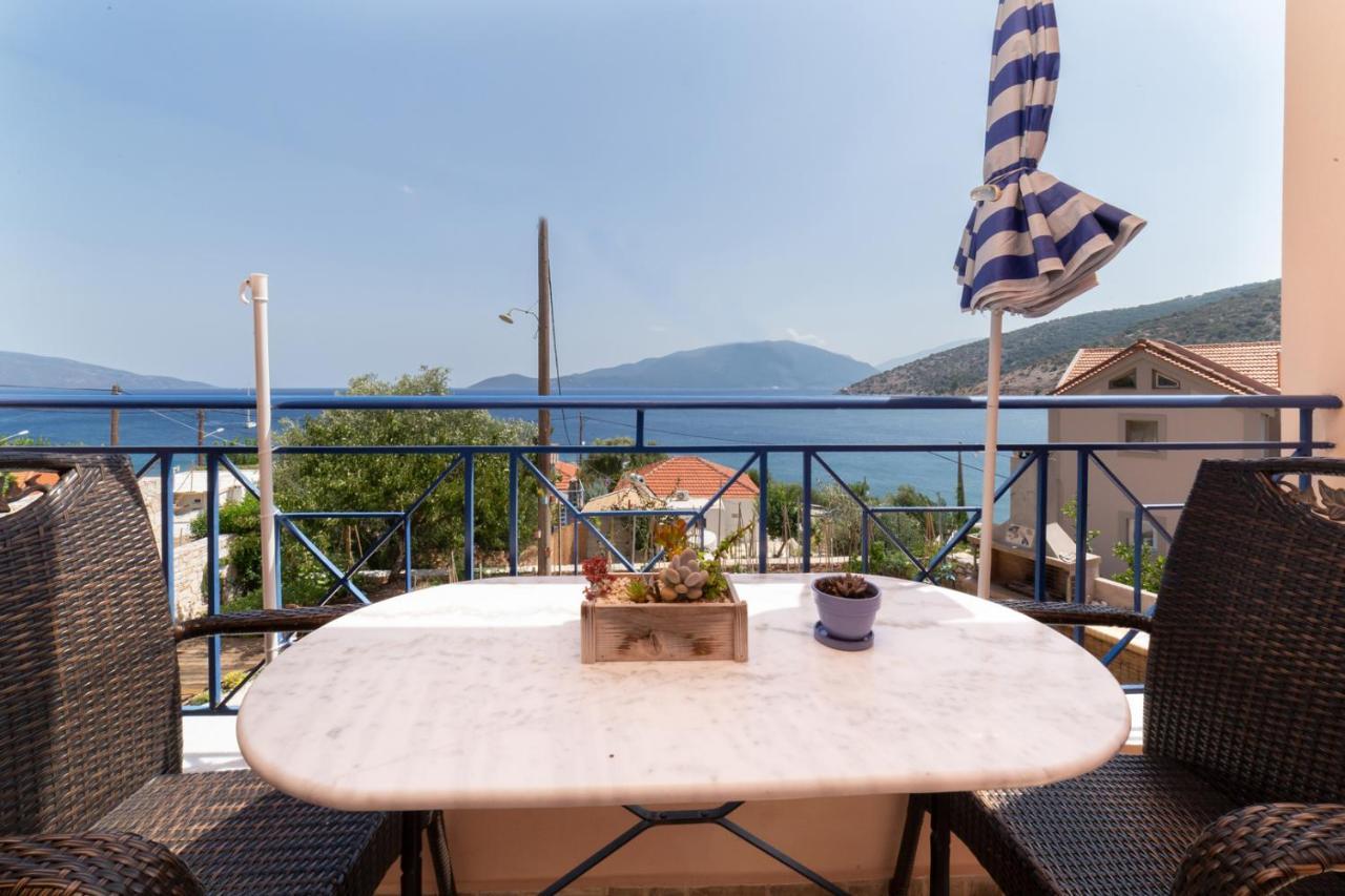 Natassa Apartments Agia Efimia エクステリア 写真