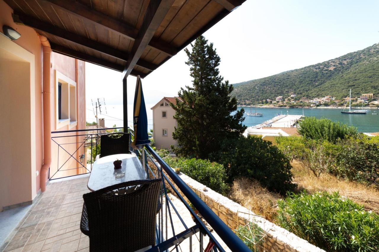 Natassa Apartments Agia Efimia エクステリア 写真