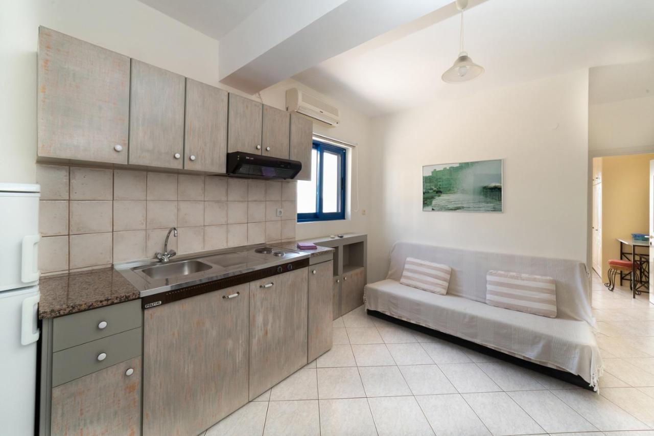 Natassa Apartments Agia Efimia エクステリア 写真